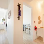 アパート Guestready - A Charming Near Alvalade リスボン