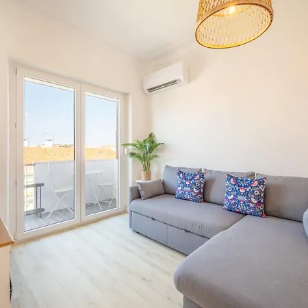 Guestready - A Charming Near Alvalade ליסבון